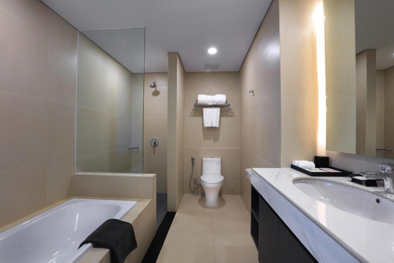 Hotel Harper Palembang By Aston Exteriér fotografie
